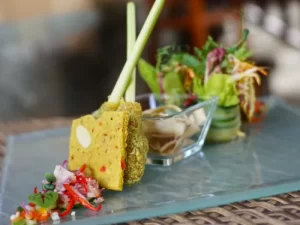 balinese tapas (R,VG)