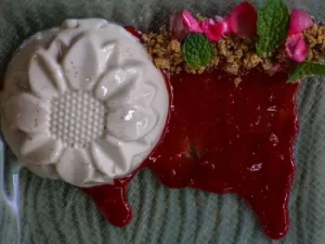 chamomile panna cotta(V)